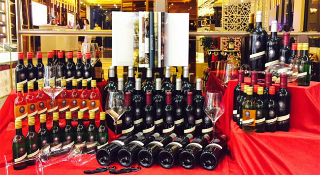 進(jìn)口紅酒加盟店應該怎么經(jīng)營(yíng)?