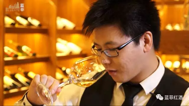 6個(gè)步驟，資深品酒師教你如何來(lái)品葡萄酒
