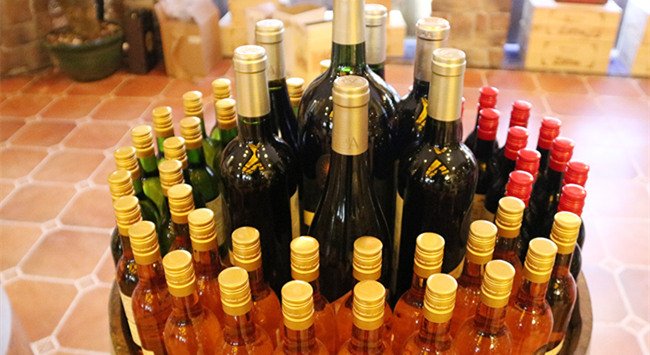 開(kāi)紅酒店需要準備什么?